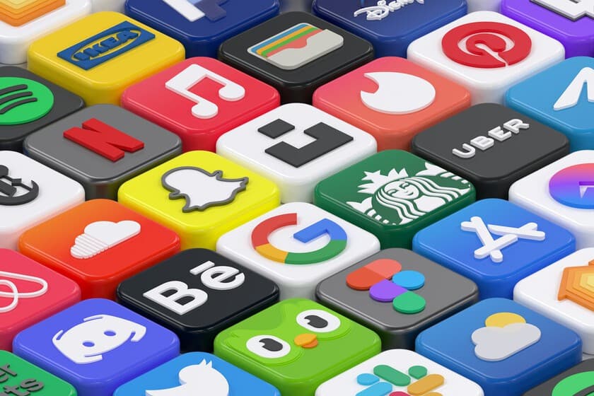 Teléfono inteligente con múltiples iconos de apps superpuestos formando un remolino visual