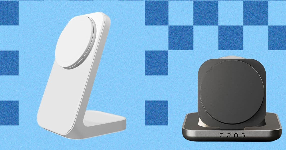 Cargador inalámbrico sobre escritorio minimalista con un smartphone encima