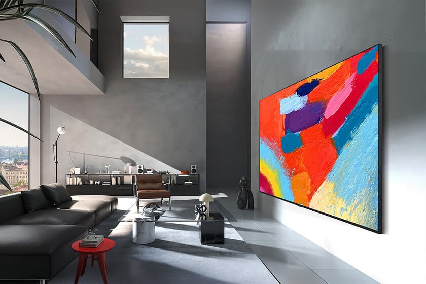 Televisor LG Micro RGB de 100 pulgadas en una sala de estar minimalista