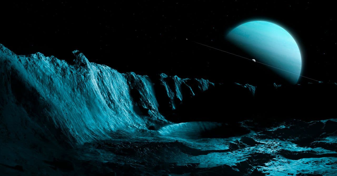 Ilustración de las lunas de Urano orbitando alrededor del planeta gigante helado