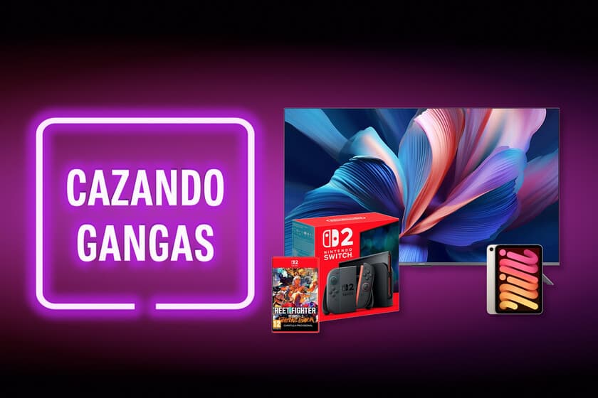 Persona sosteniendo un smartphone con pantalla de ofertas, fondo desenfocado de tienda electrónica